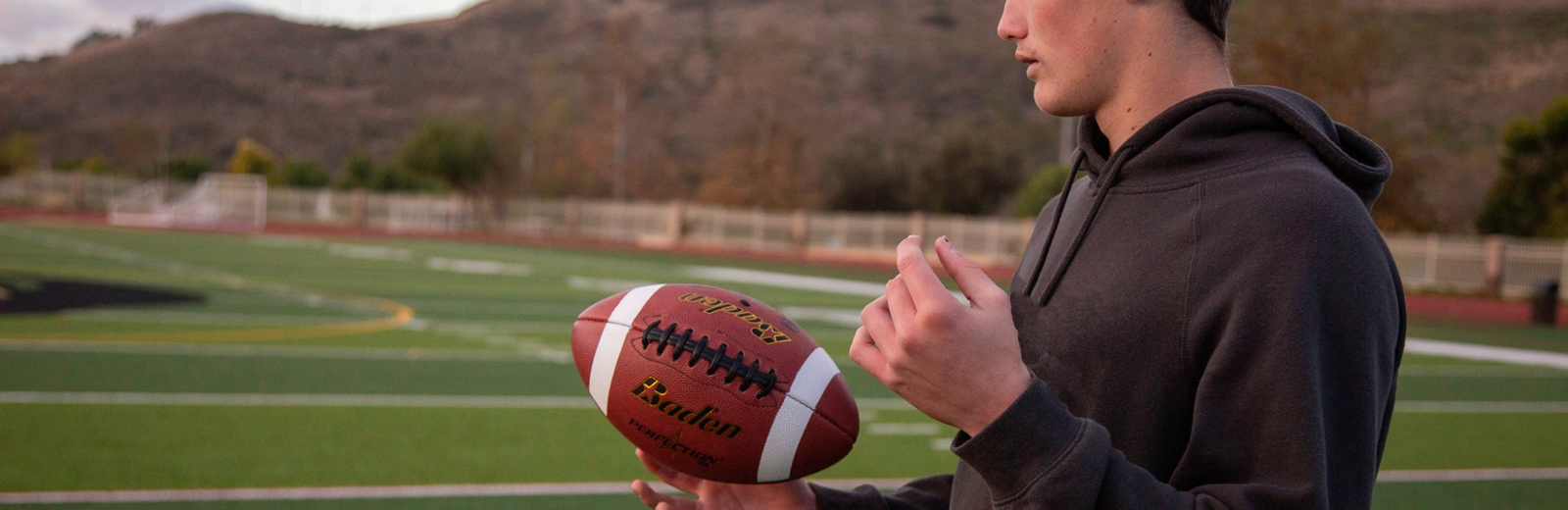 YOUTH FOOTBALLS