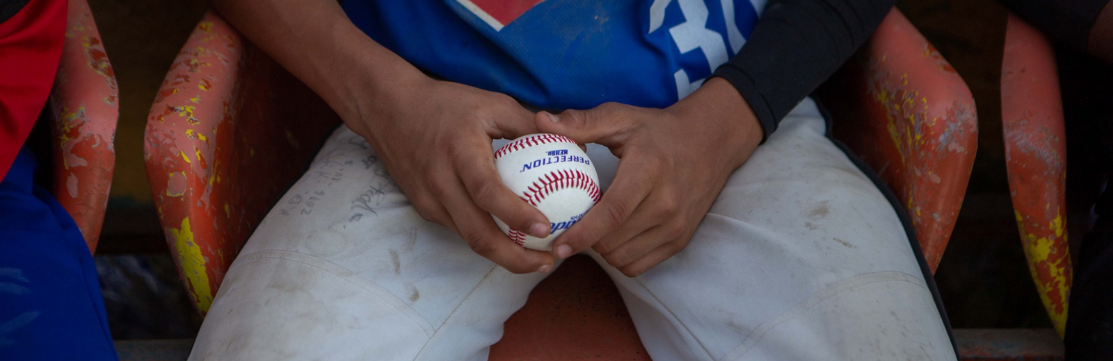 GAME BASEBALLS